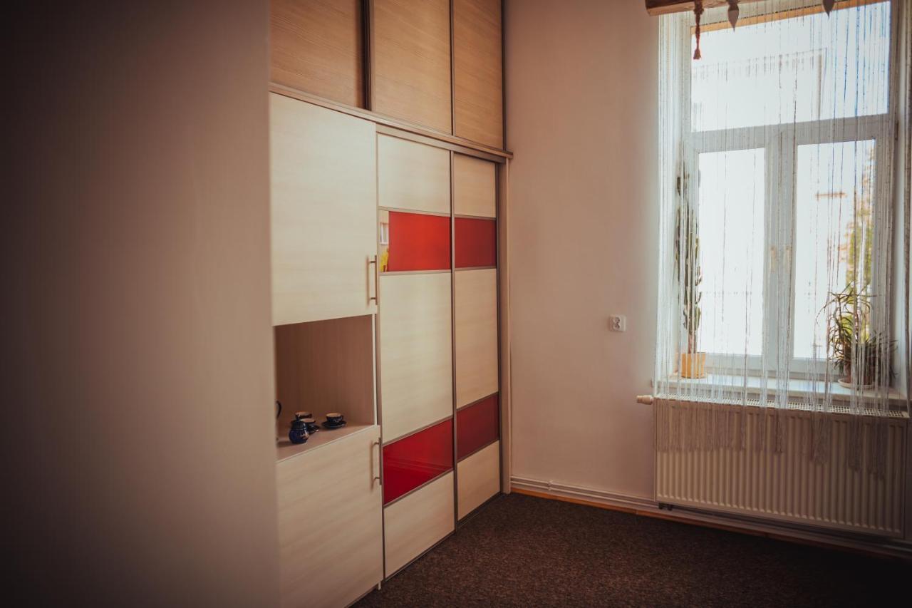 Nocleg W Krosnie Przy Kolejowej Krosno Exterior foto